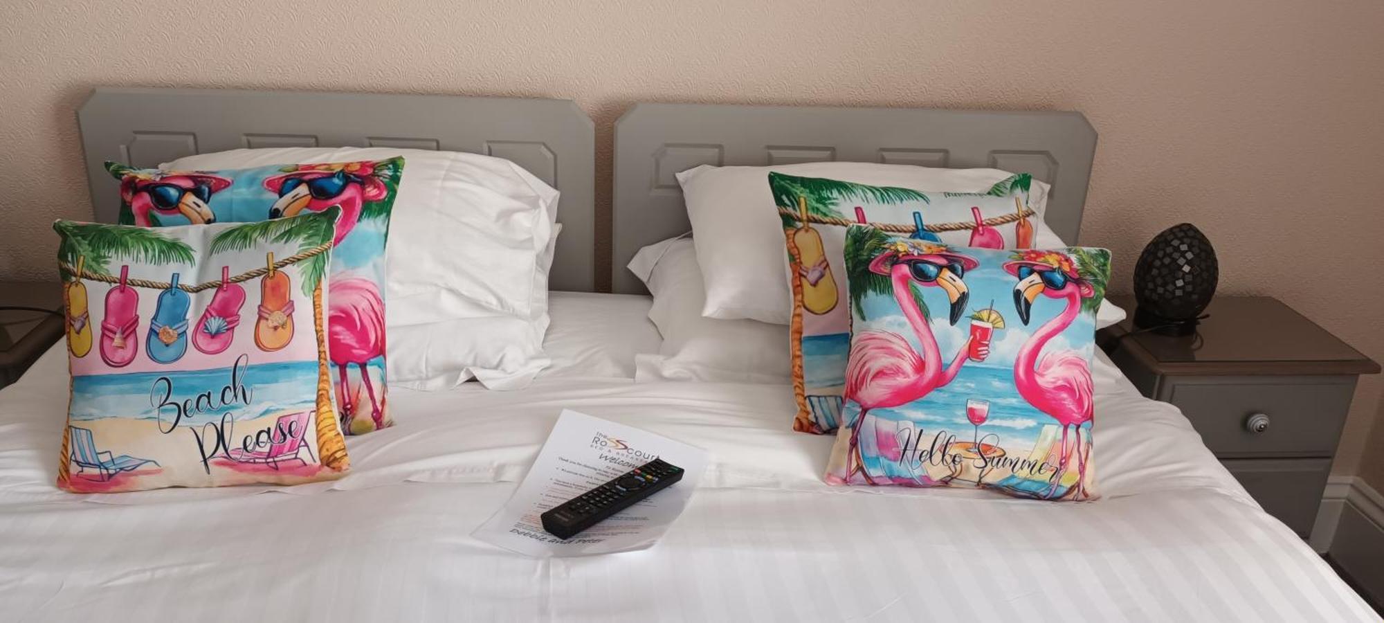 Relax At Rosscourt Guest House-Free On Site Parking (Adults Only) Борнмът Екстериор снимка