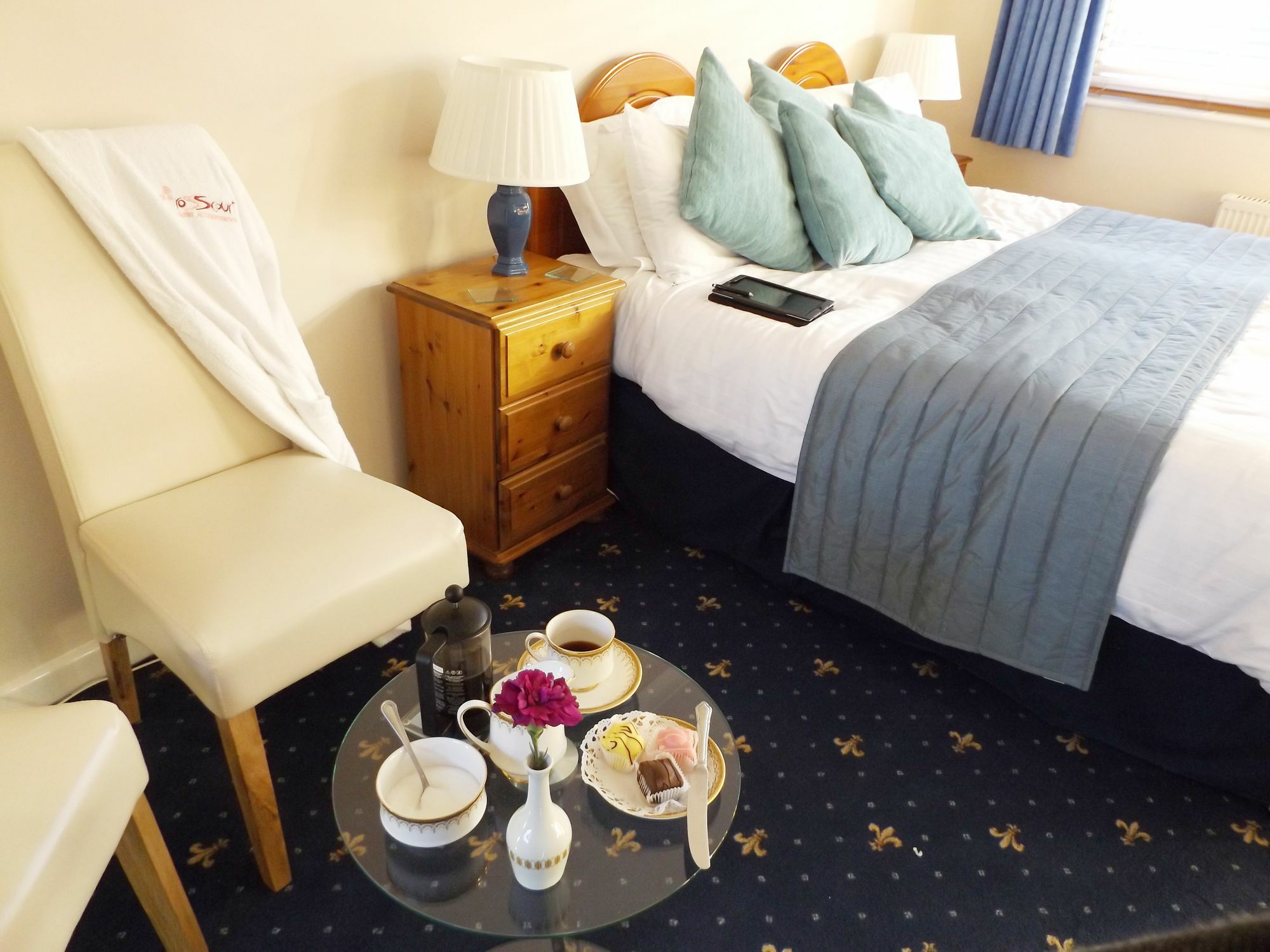 Relax At Rosscourt Guest House-Free On Site Parking (Adults Only) Борнмът Екстериор снимка